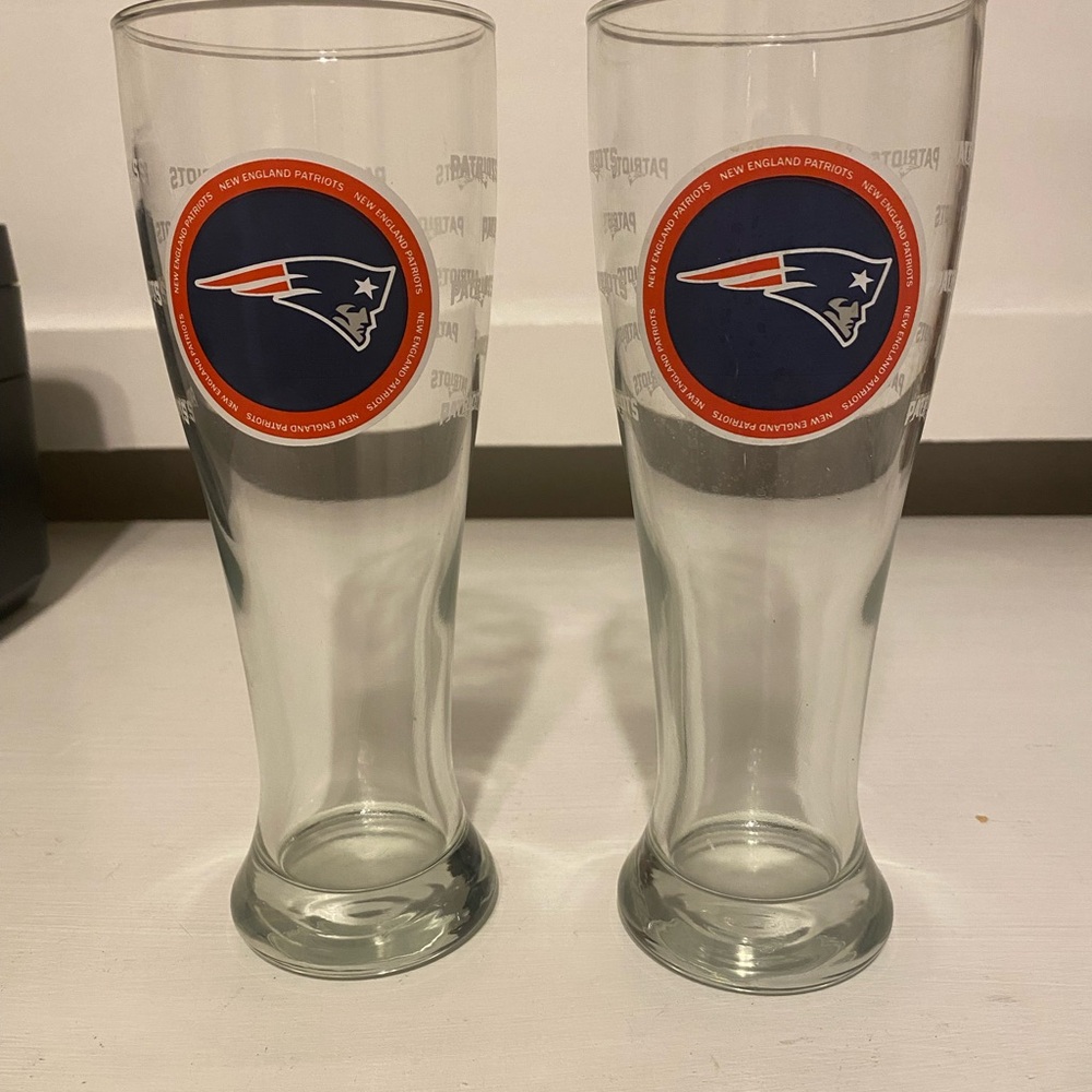 New England Patriots NFL 8” Tall 23oz Pilsner Glass - Red, White, And Blue
